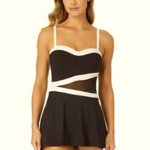 New with tags! Anne Cole bandeau black and white swim dress